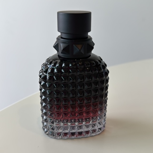 VALENTINO 1.7oz - Picture 3 of 4